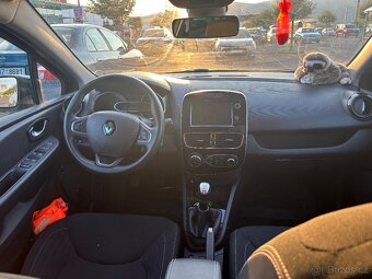 Renault Clio - 5