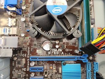 POČÍTAČ INTEL i3-3240, SAMSUNG EVO 860 250GB SSD WIN PRO - 5