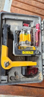 Akumulátorový Dewalt hor.rotační laserový nivel. - 5