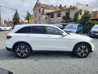 MERCEDES-BENZ GLC 400 d 4Matic - ČR - 1.majitel - 5