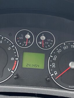Ford fiesta - 5