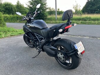 Ducati Diavel Carbon - 5