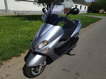 Yamaha Majesty 125 - 5
