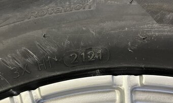 Volkswagen T5, T6 alu 8x17 5x120 ET45 pneu 235/55/17 103V - 5