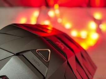 Acer Predator G6-710 – i7 | GTX 1070 | 16 GB RAM | 1TB SSD - 5
