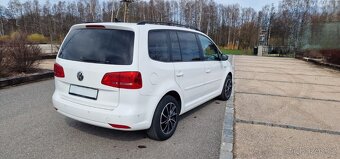 Volkswagen Touran 2.0 TDi, servisní knížka - 5