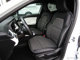 Renault Clio IV E-Tech full hybrid 103 kW/140k Intens - 5