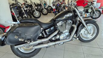 Honda vt 1100 shadow 19000km - 5