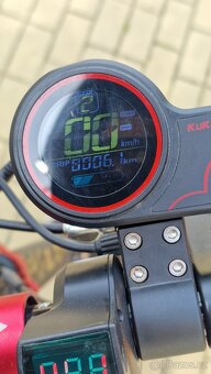 Kugoo kirin M4 + 800W motor + sedátko - 5