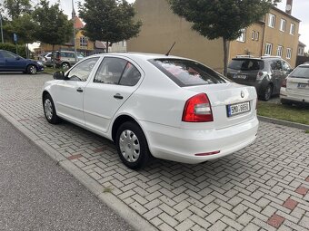 Škoda Octavia II 1.6 TDI Ambition, r.v. 2012 - 5