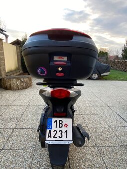 Peugeot Speedfight 3 - 5