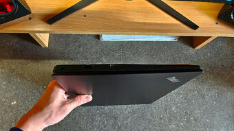 Lenovo ThinkPad E15 Gen 3 - Ryzen 5, 16GB RAM - TOP STAV - 5