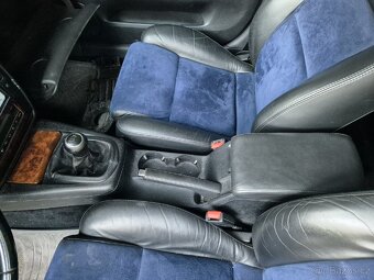 KOŽENÝ SEDAČKY + MODRÁ ALCANTARA VW PASSAT B5,5 - 5