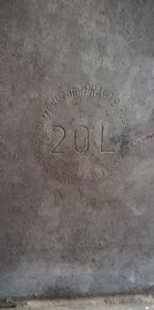 Kanystr trojúhelníkový 20 L - 5