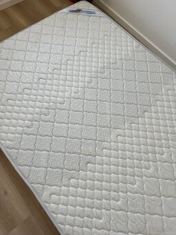 Matrace s anatomickým prošitím potahu Bordato, 140x200 cm - 5