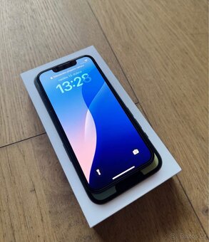 Apple iPhone 13 mini 128GB černý - 5