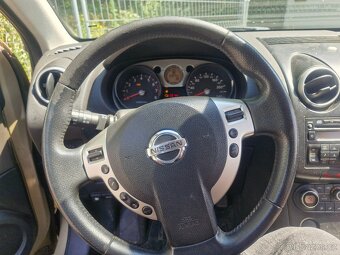 Nissan qashqai 2.0 benzín automat lpg 4x4 - 5