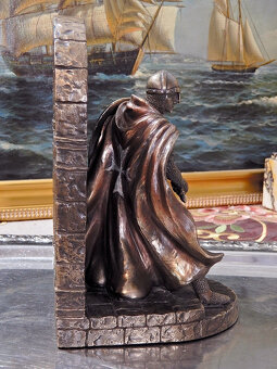 TEMPLÁŘ - figurka výška 19,5 cm ručně malovaná - 5