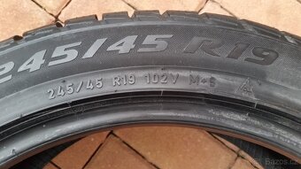 Zimní pneumatiky PIRELLI 245/45 R19 102V XL NOVÉ 100% vzorku - 5