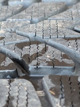 Zimní sada 5x112 225/55 R17 - 5