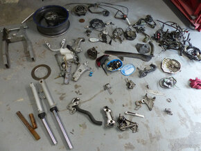 Honda hornet 6OO R.2004 - 5