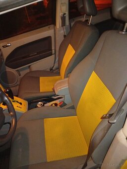 Dodge Caliber pohon všech kol 2.4i 128kw - 5