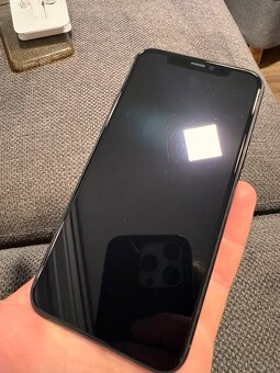 Apple iPhone 11 PRO, 64GB, 96% baterie, zelený - 5