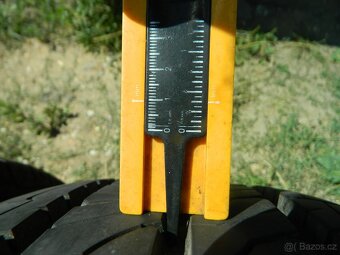 205/65 r15 C 102/100 t 2ks letní 9,5mm - 5