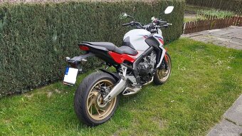 Honda CB650F - 5