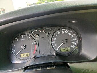 Škoda octavia 1 combi 1,6 - 5