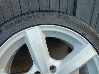 ALU KOLA DEZENT 5x112 r17" PNEU BARUM BRAVURIS 225/45/17 - 5