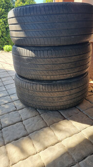 Michelin 225/55 R17 - 5