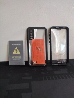 Vodotěsný obal se šňůrkou pro Huawei P20 - 5