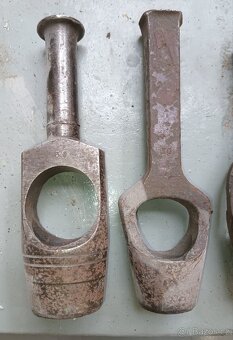 Historické výsečníky na kůži a gumu 5 cm- 1 cm - 5