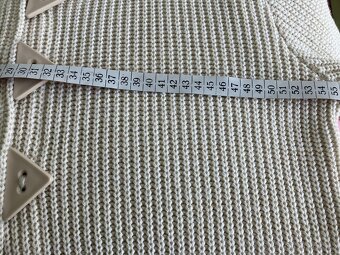 Dlouhý dámský svetr. - 5