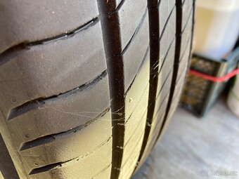 205/60 R 16 92 H Michelin Primacy 4 S1 Dot 0220 - 5