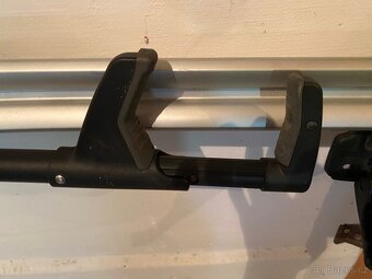 Stresni nosice kol Thule - 5