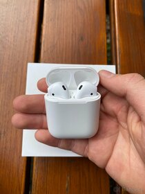 Airpods 1 - 5