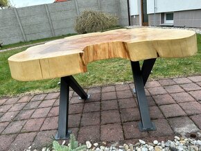 Masivní dřevěný stůl - 5