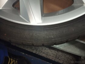 Prodám pneu 205/40 r 18 - 5