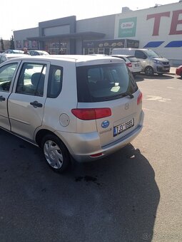 Mazda 2 - 5