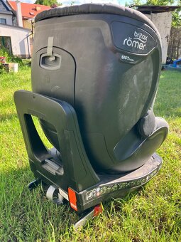 Otočná autosedačka Britax Römers DUALFIX M i-SIZE - 5