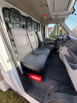Obytné auto nova vestavba garaz - 5