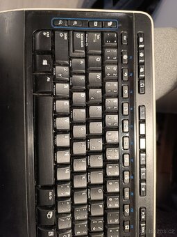 Bezdrátová klávesnice a myš Microsoft - 5