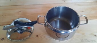Papiňák-tlakové hrnce 5 L, 3 L - 5