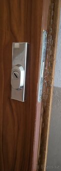 Protipožární vchodové dveře 80 pravé. Bytové dveře 80 P. - 5