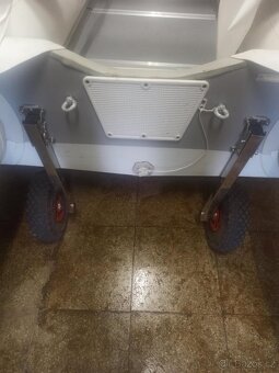 Prodám člun s motorem - 5