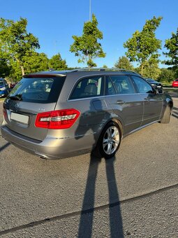 Mercedes-Benz W212 E220 CDI - 5