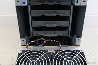 Disk Station Synology DS410j - 5