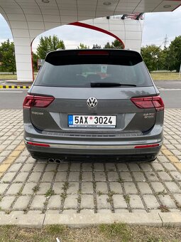 VW Tiguan R-line 2.0 TDi 140 Kw DSG 4x4 - 5